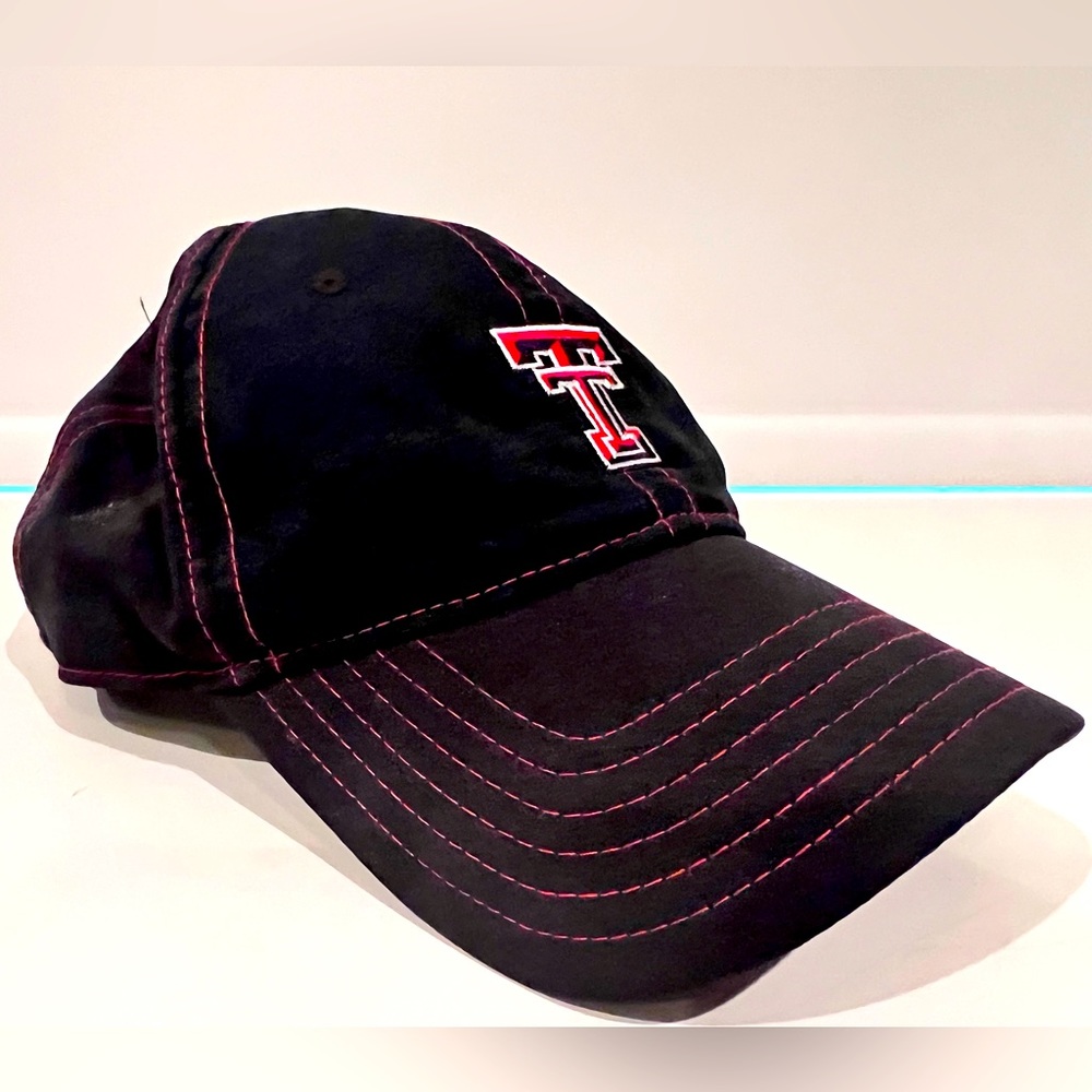 Texas Tech University TTU Rawls Course Baseball Cap Hat Black Red Raider
